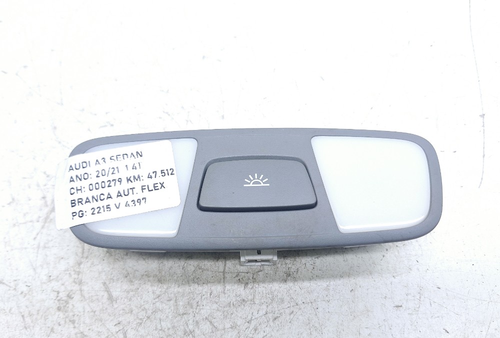 Luz Cortesia Audi A3 Sedan 1.4 2020 2021 8v0947111