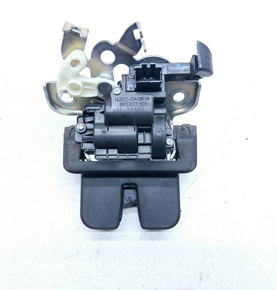 Fechadura Tampa Traseira Audi Rs Q3 2.5 2015 8r0827505