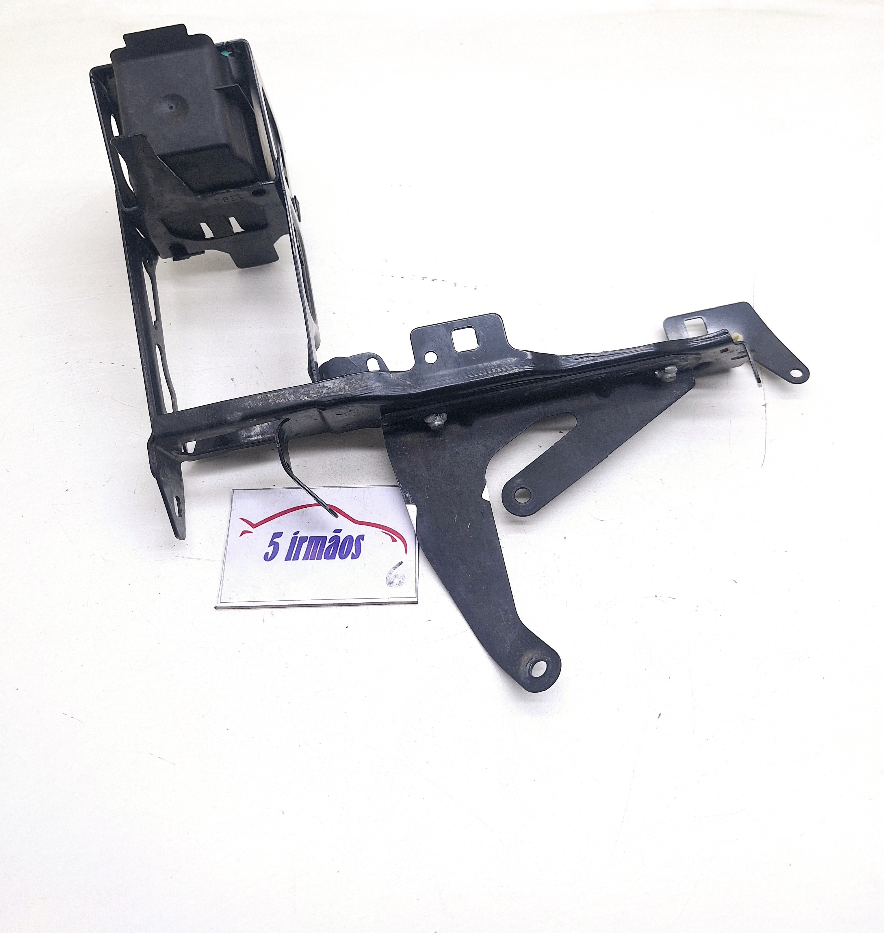 Suporte Farol Esquerdo Bmw 125 2.0 Turbo 2013 / 2014