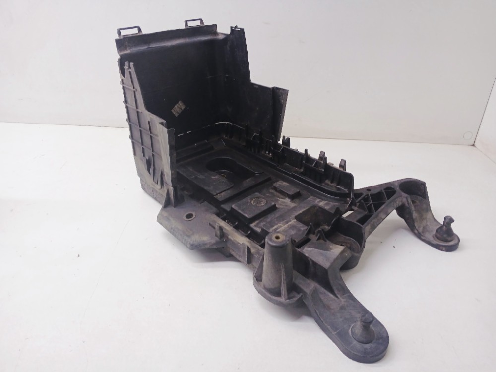 Suporte Bateria  Vw Tiguan Tsi 2.0 2011 2012 1k0915333