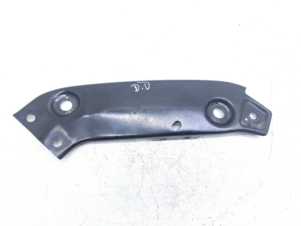 Suporte Farol Direito Vw Jetta Tsi 1.4 2016 2017 5c6805932