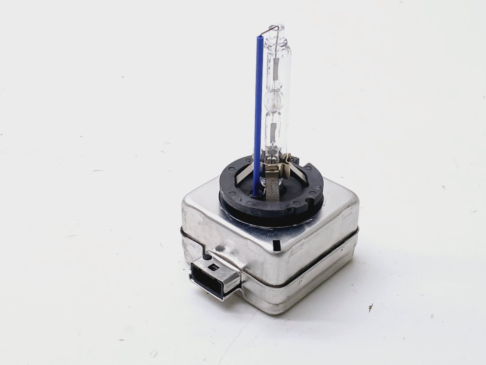 Lampada Farol Xenon Direito Mercedes Cla200 1.6 2015