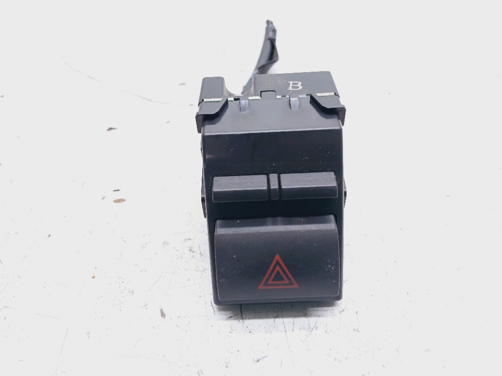Botão Pisca Alerta Toyota Camry 3.5 2007 2008 8433233080 Preto