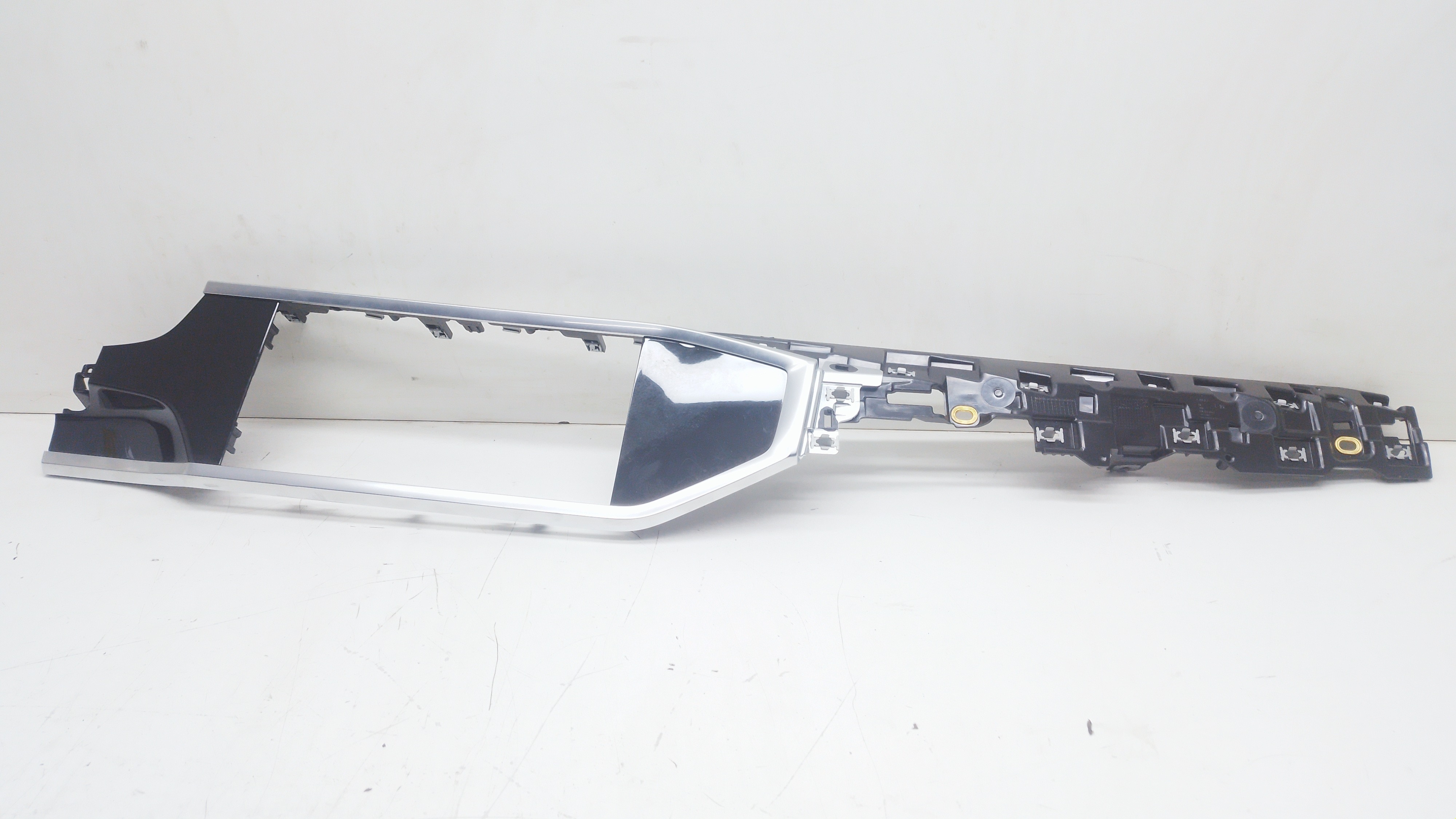 Moldura Acabamento Painel Audi Q3 1.4t2020 Nº83b853190a