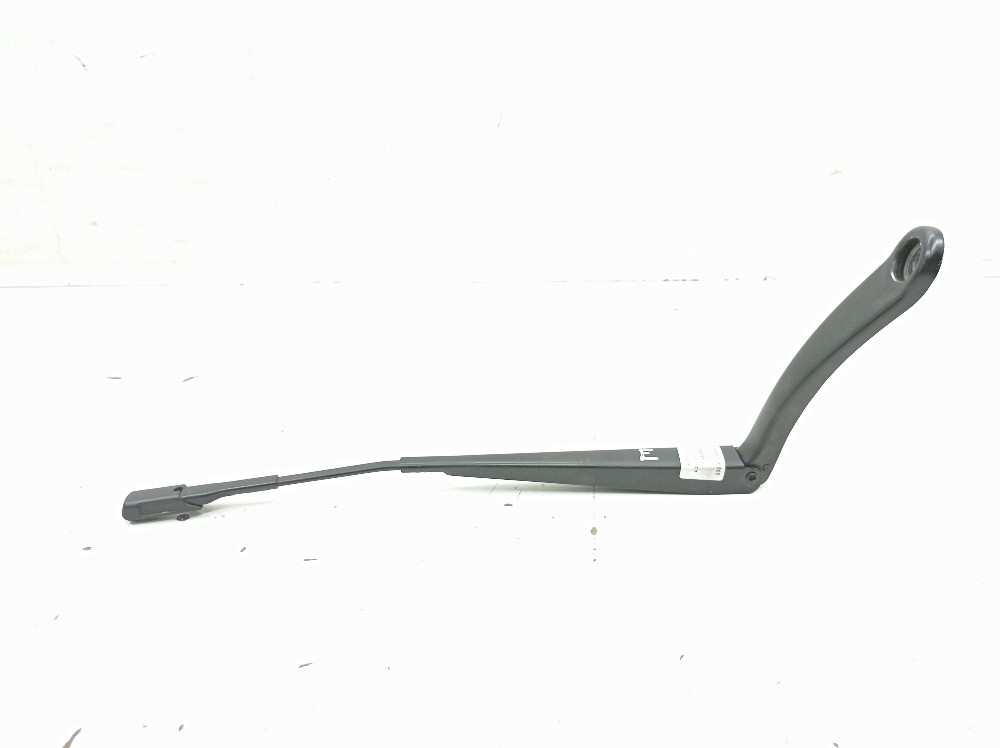Braço Limpador Esquerdo Mercedes Cla200 1.6 2015 2016