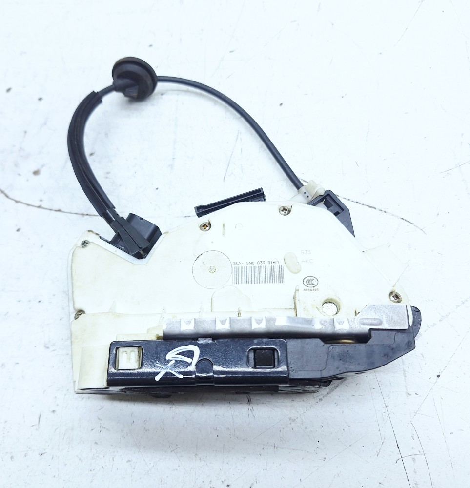 Fechadura Porta Traseira Direita Tiguan 2.0 2012 5n0839016d