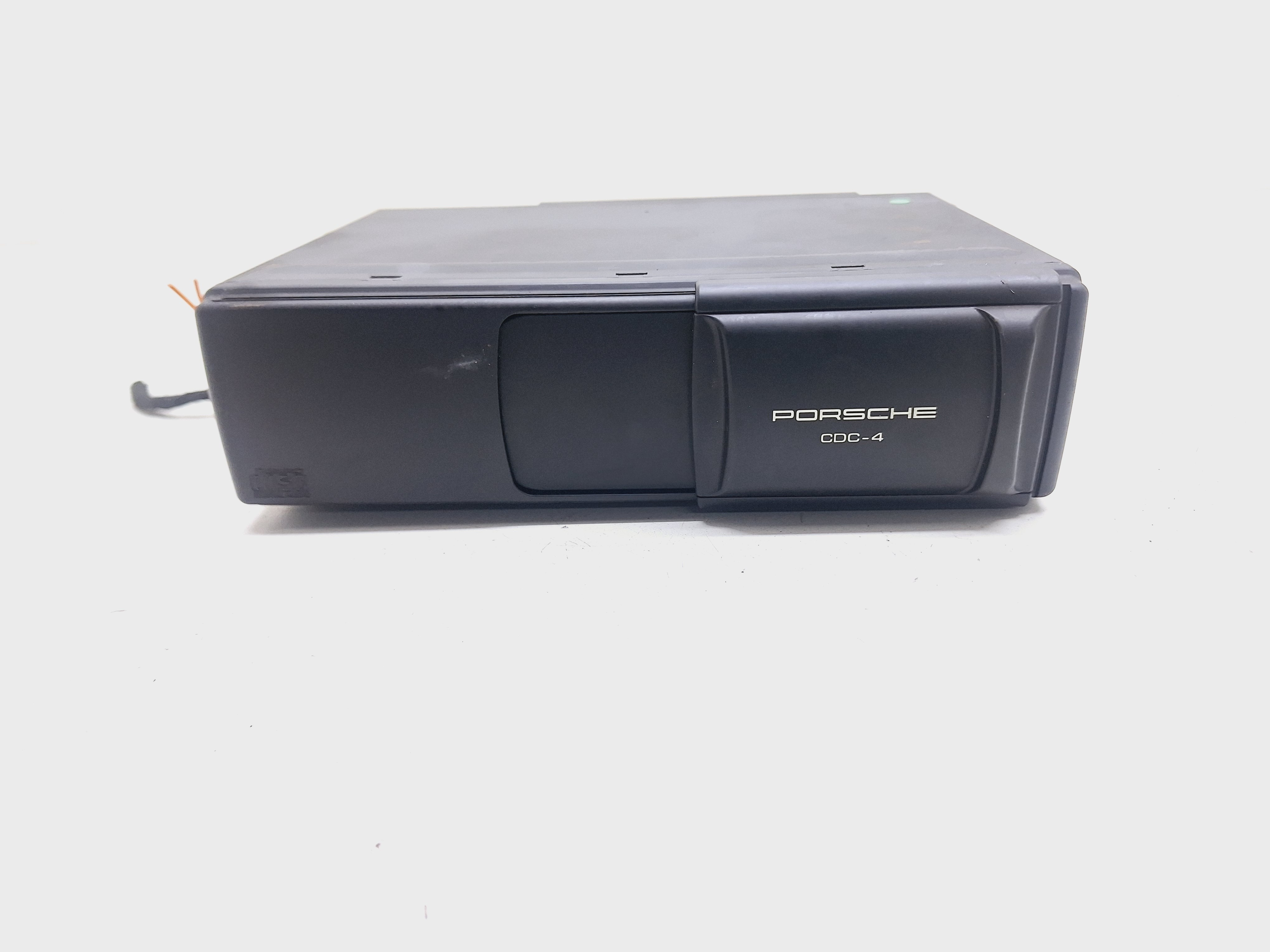 Carregador Cd Porsche Cayenne 4.8 V8 2008 Nº997645140 Preto