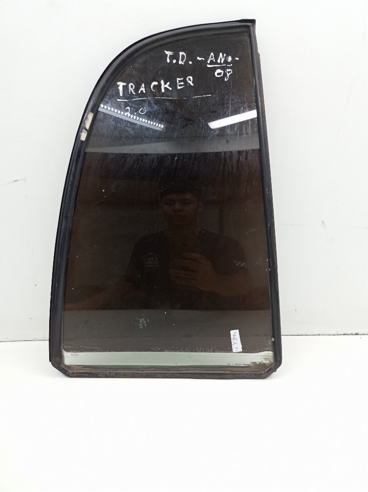 Vidro Fixo Traseiro Direito Gm Tracker 2.0 2008
