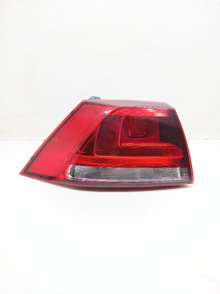 Lanterna Esquerda Tampa Traseira Vw Golf 1.0 Tsi 5gm945095 Esquerdo/motorista