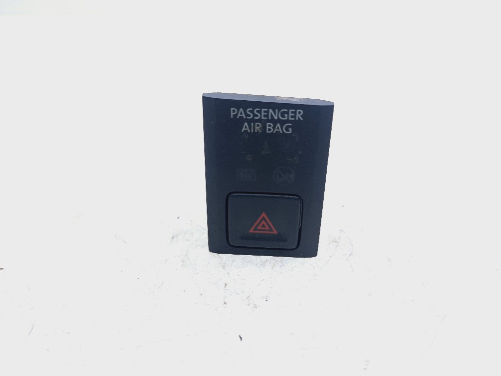 Botão Pisca Alerta Vw Tiguan Tsi 2.0 2019 2020 5nb919225a Preto