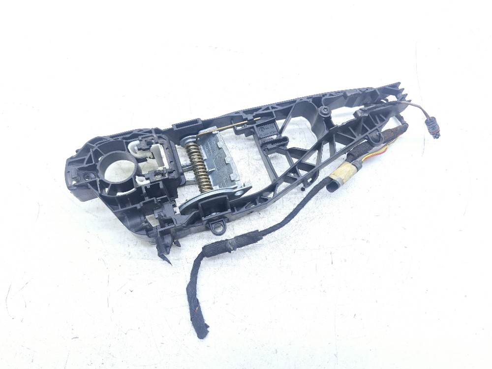 Maçaneta Externa Traseira Direita Bmw X1 2.0 2017 2018 Preto Traseira