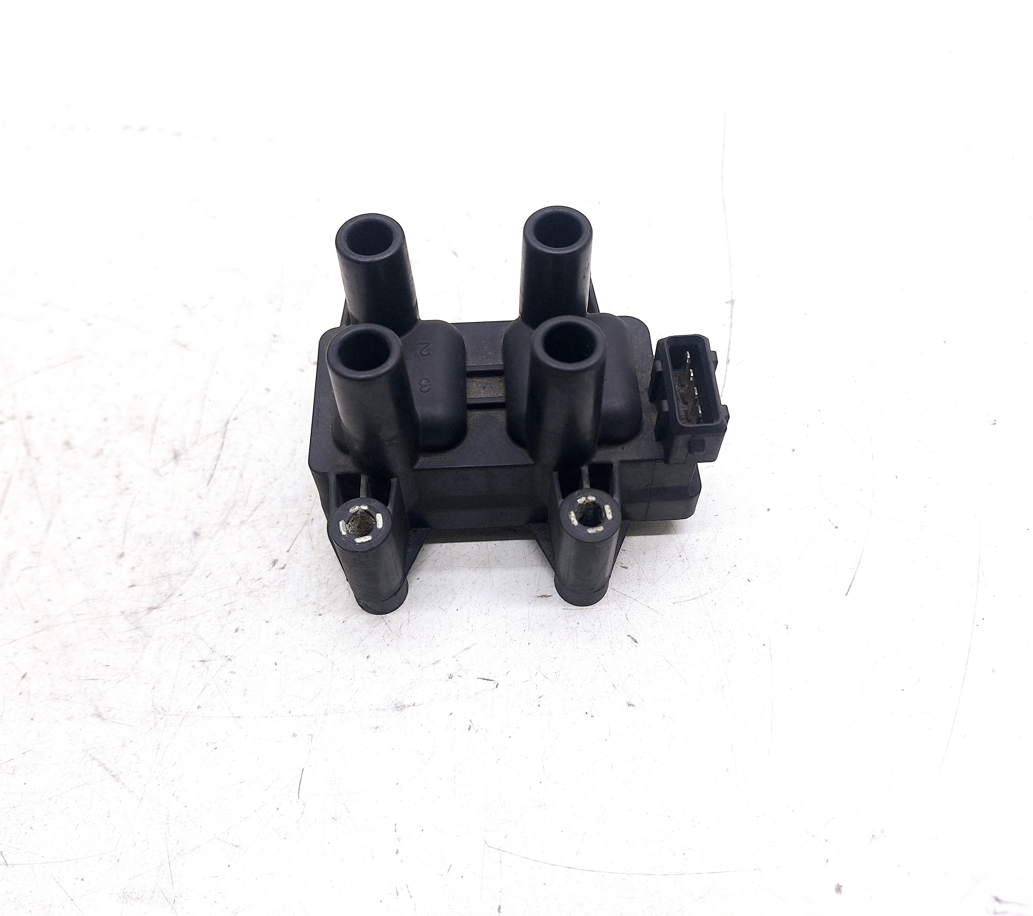 Bobina Ignição Chery Face 1.3 2012/ 2013 Nºf01r00a036