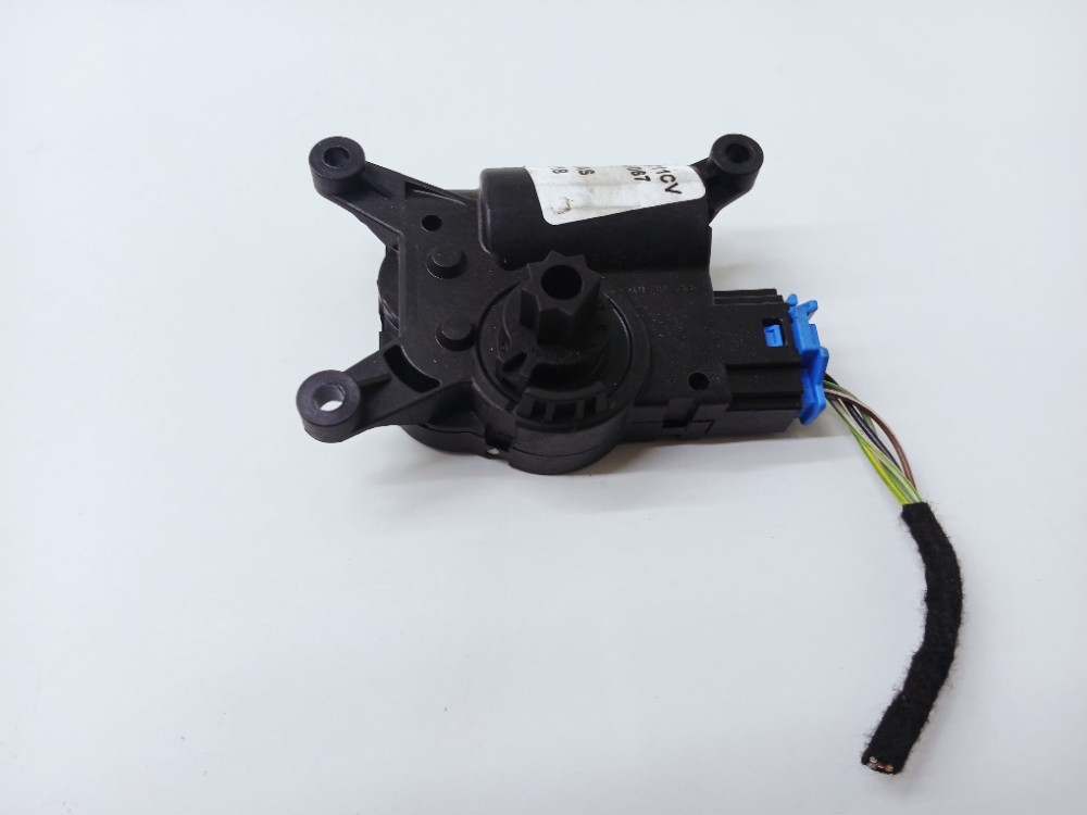 Motor Atuador Ar Condicionado Vw Jetta 2.0 2016 5q0907511l