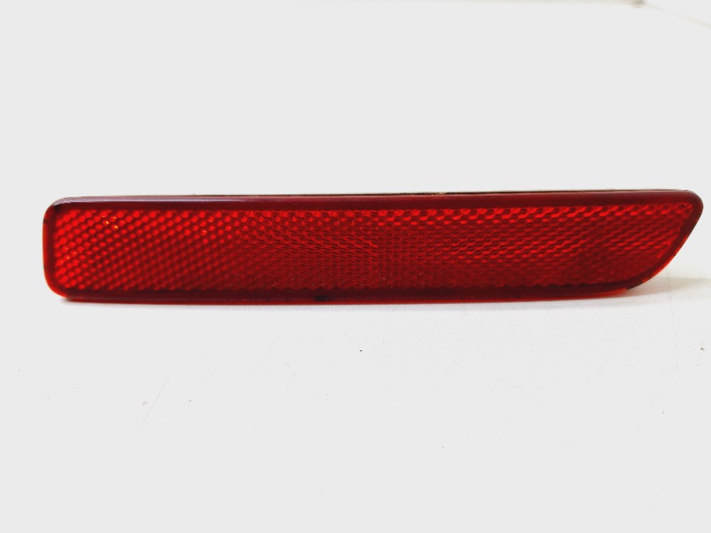 Refletor Olho Gato Traseiro Direito Suzuki Sx4 2.0 2012  Vermelho