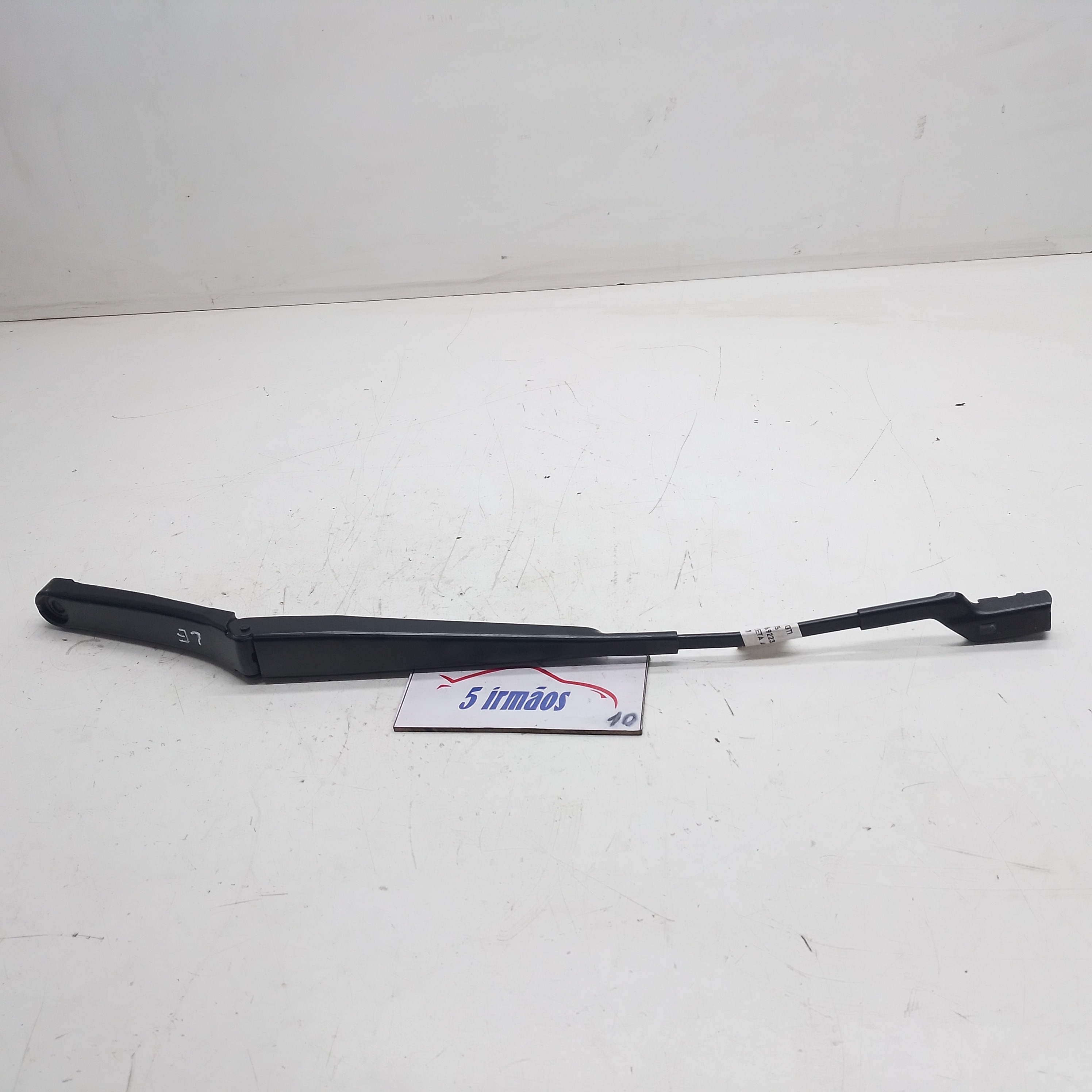 Braço Limpador Parabrisa Esquerdo Vw Golf Gti 2.0 2015 Esquerdo
