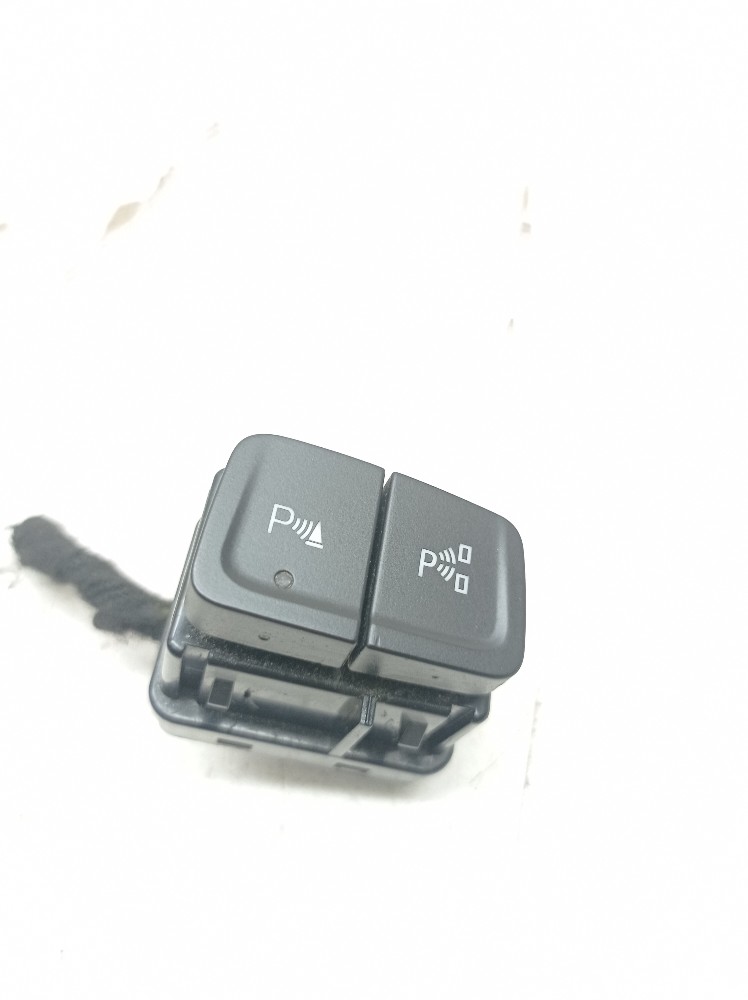 Botão Estacionamento Gm Equinox 2.0 2018 2019 84332255