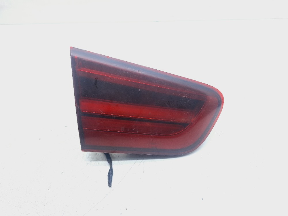 Lanterna Esquerda Tampa Traseira Bmw 125i 2.0 2016 7359019