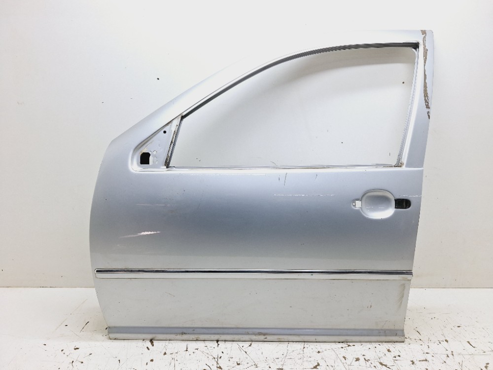 Porta Dianteira Esquerda Volkswagen Bora 2.0 2006 Dianteira Esquerdo Prata