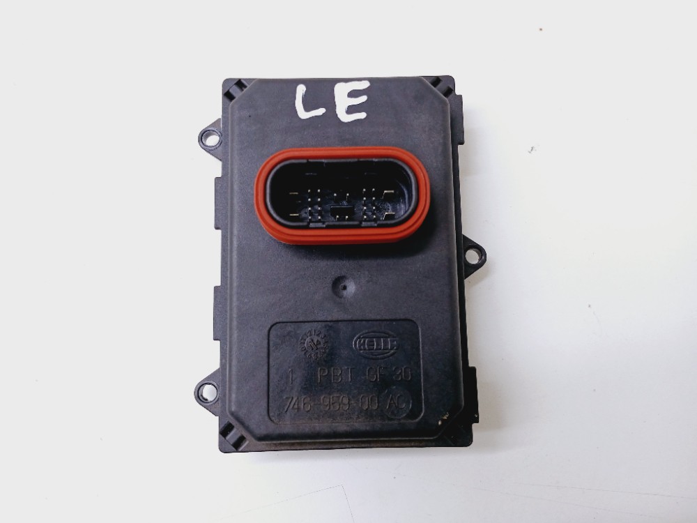 Reator Farol Esquerdo Audi Q3 Tfsi 2.0 2015 2016 7pp941329m