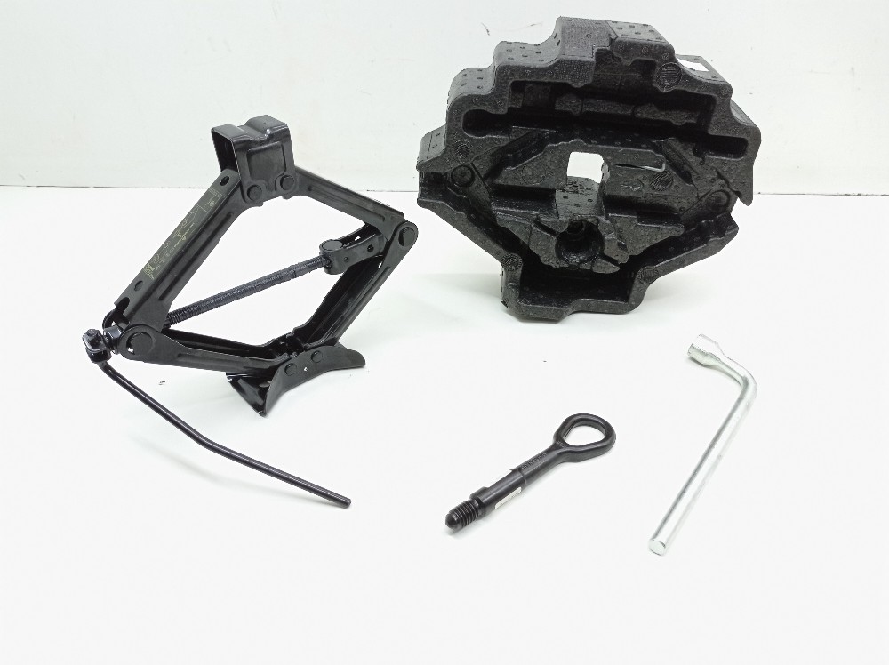 Kit Macaco Troca Roda C Ferramenta Vw Tcross Tsi 1.4 2025