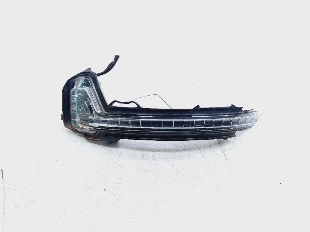 Pisca Retrovisor Esquerdo Vw Tiguan Tsi 2.0 2021 5na949101a Preto
