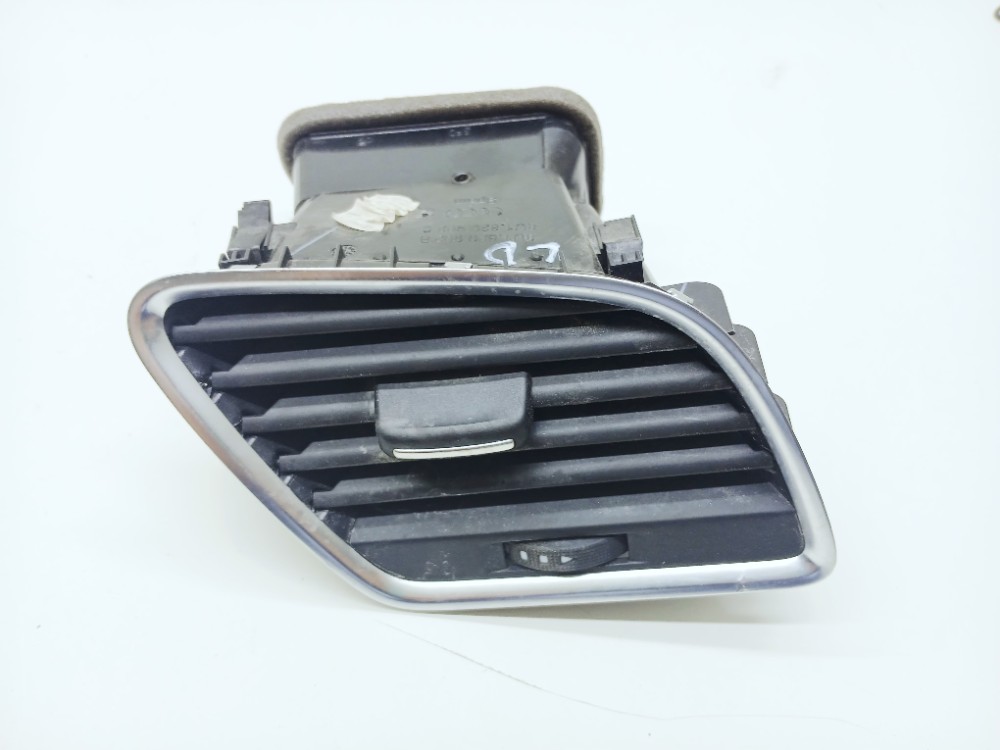 Difusor Ar Direito Audi Q3 2.0 2014 8u1820902c