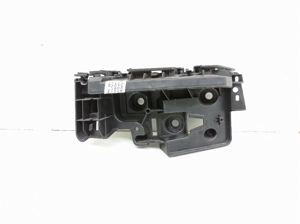 Guia Direito Parachoque Traseiro Vw Tcrosss Tsi 1.4 2025