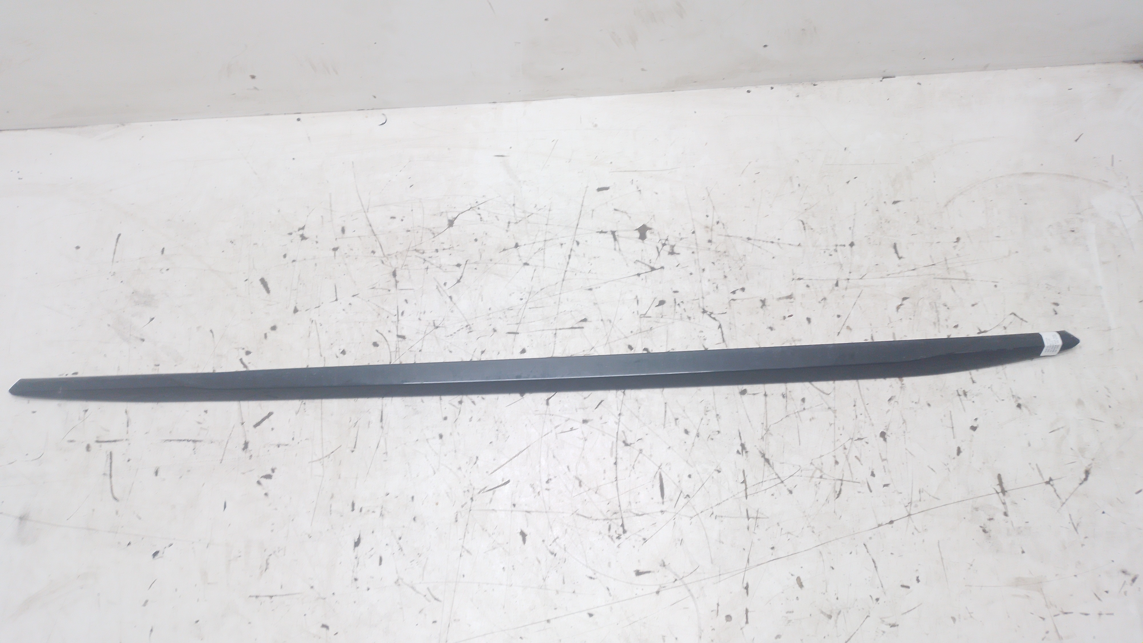 Spoiler Esquerdo Audi A3 Sedan 2.0 2022 Nº8y0853856 Preto