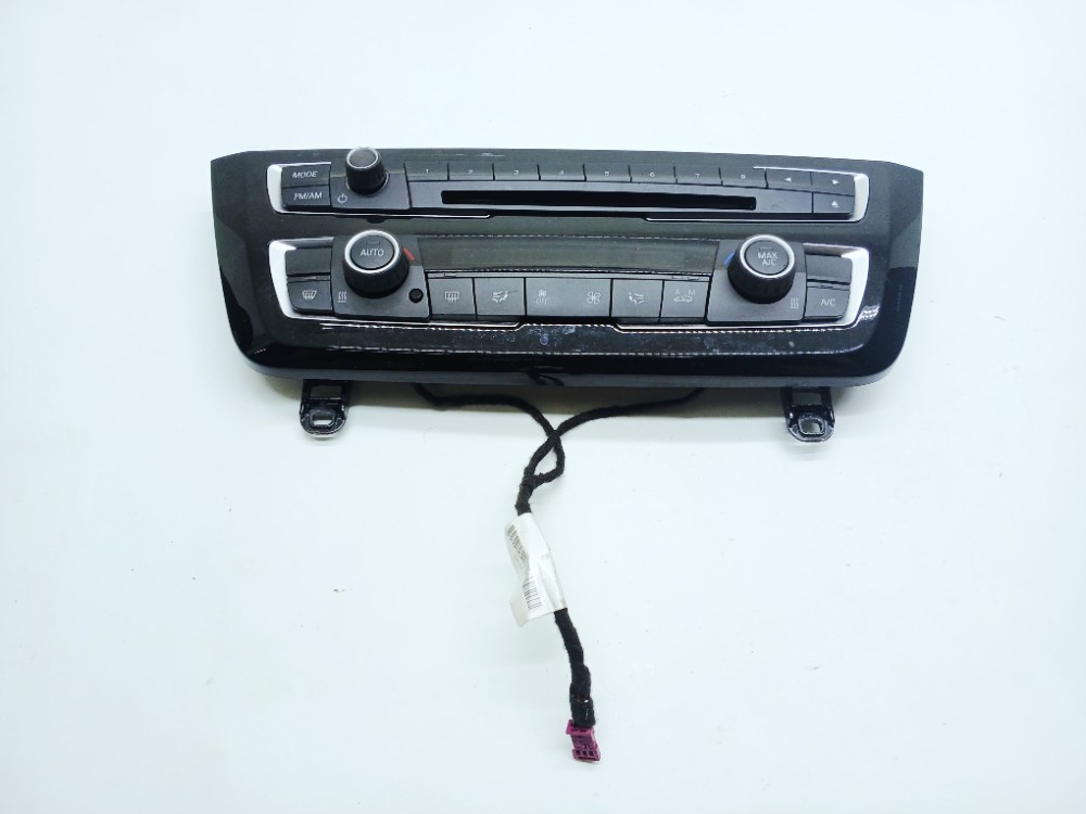 Comando Ar Condicionado Bmw 320 2.0 2016 2017 935893903