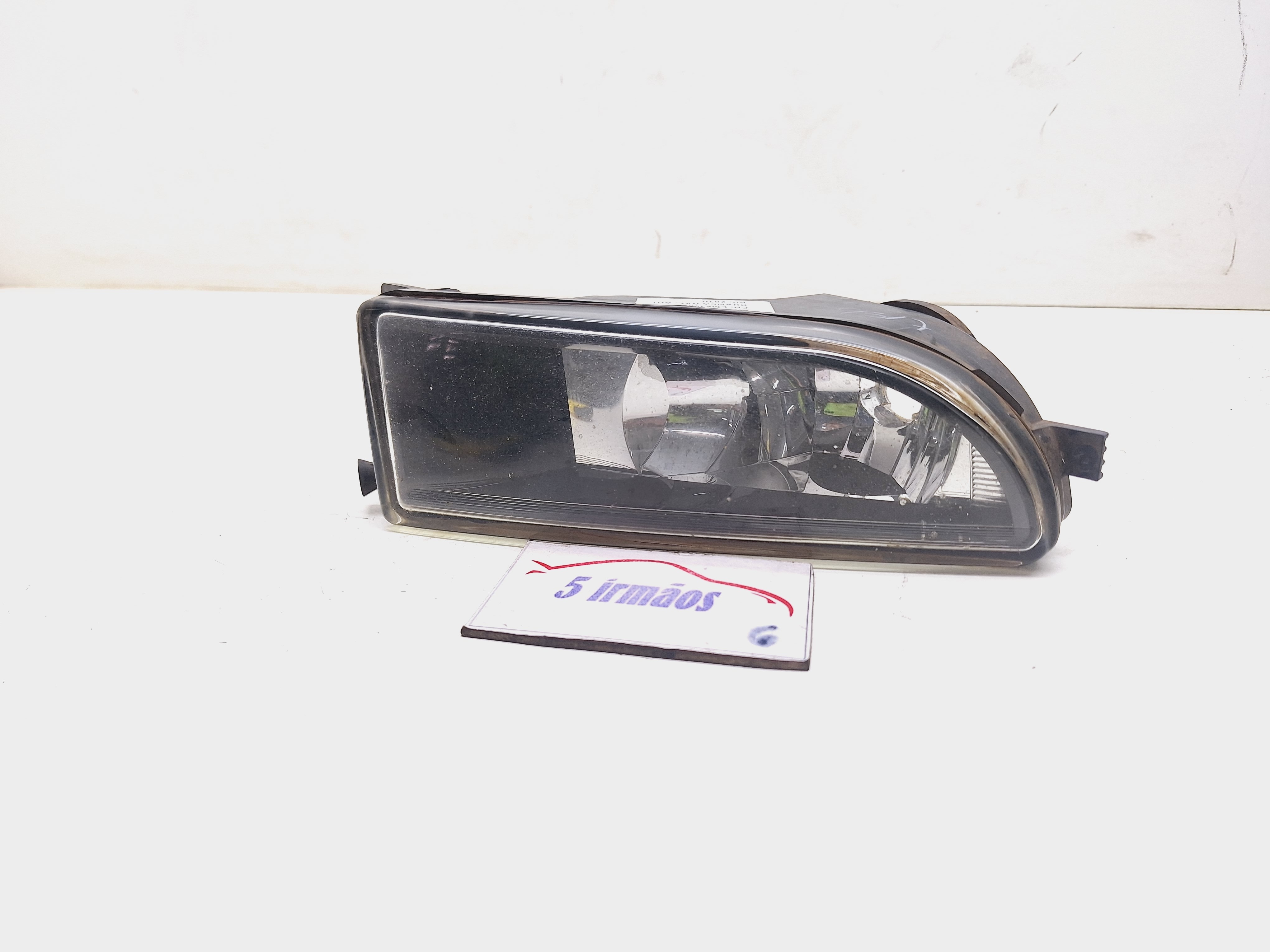 Farol Milha Dianteiro Direito Vw Fusca Tsi 2.0 Turbo 2014 Branco