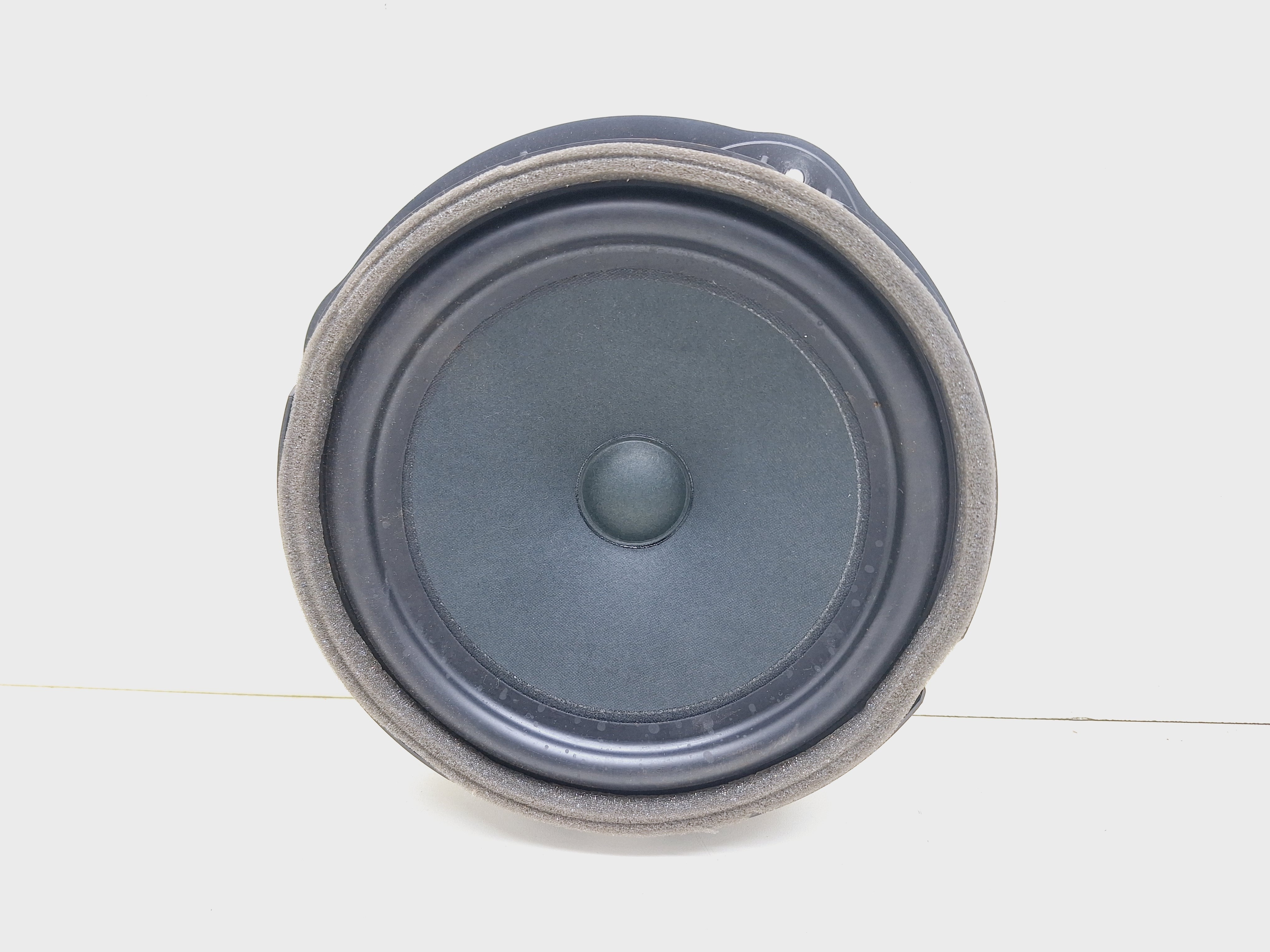 Alto Falante Dianteiro Audi Q3 Tfsi 1.4 2020 Nº83a035415 Preto