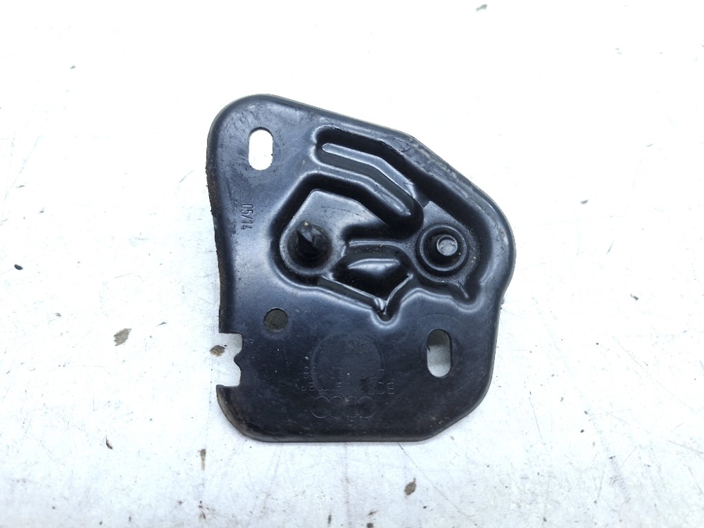Batente Fechadura Capô Esquerdo Audi Q3 2.0t 2014