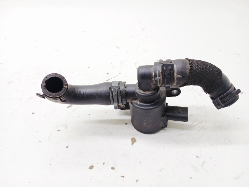 Bomba Agua Auxiliar Vw Golf Gti 2.0 Turbo 2015 5q0906457a