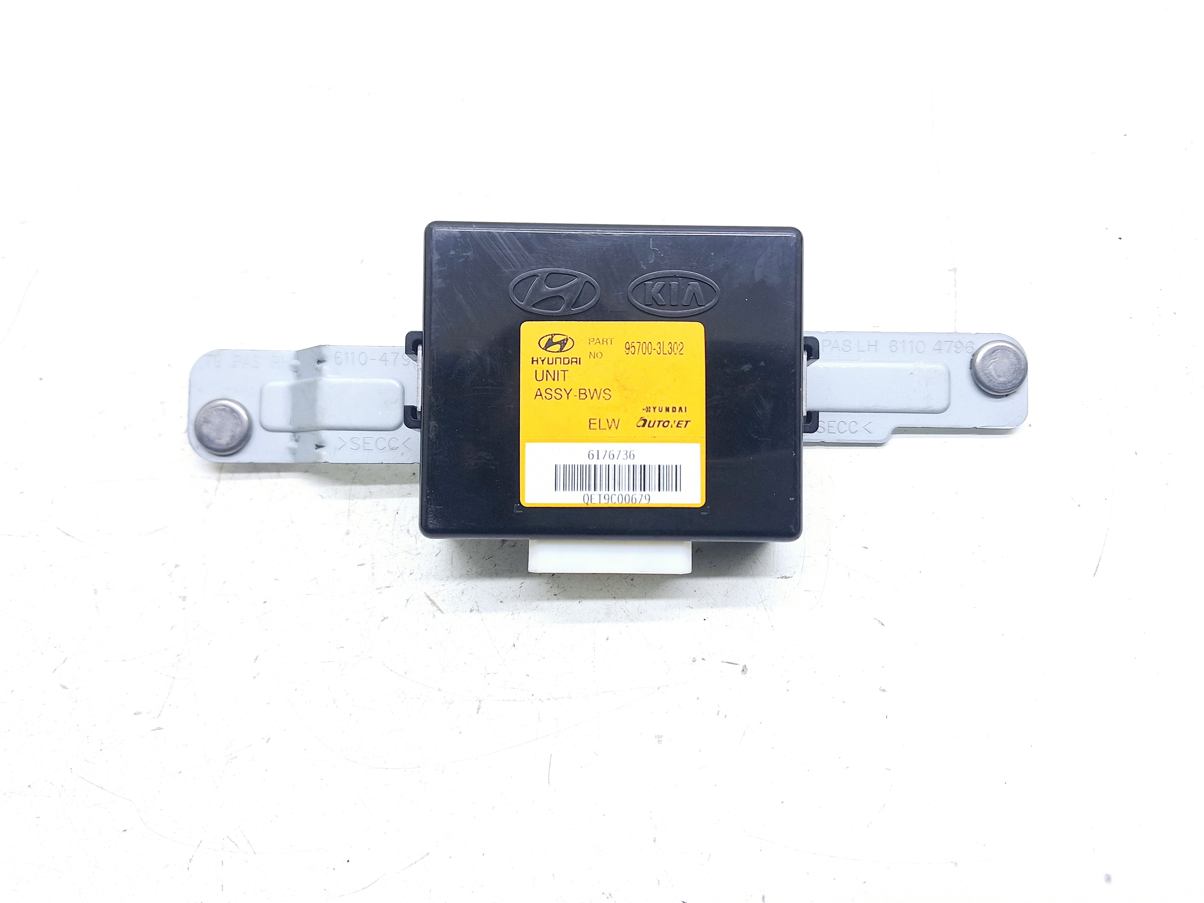 Módulo Emergência Hyundai Azera 3.3  2010 957003l302