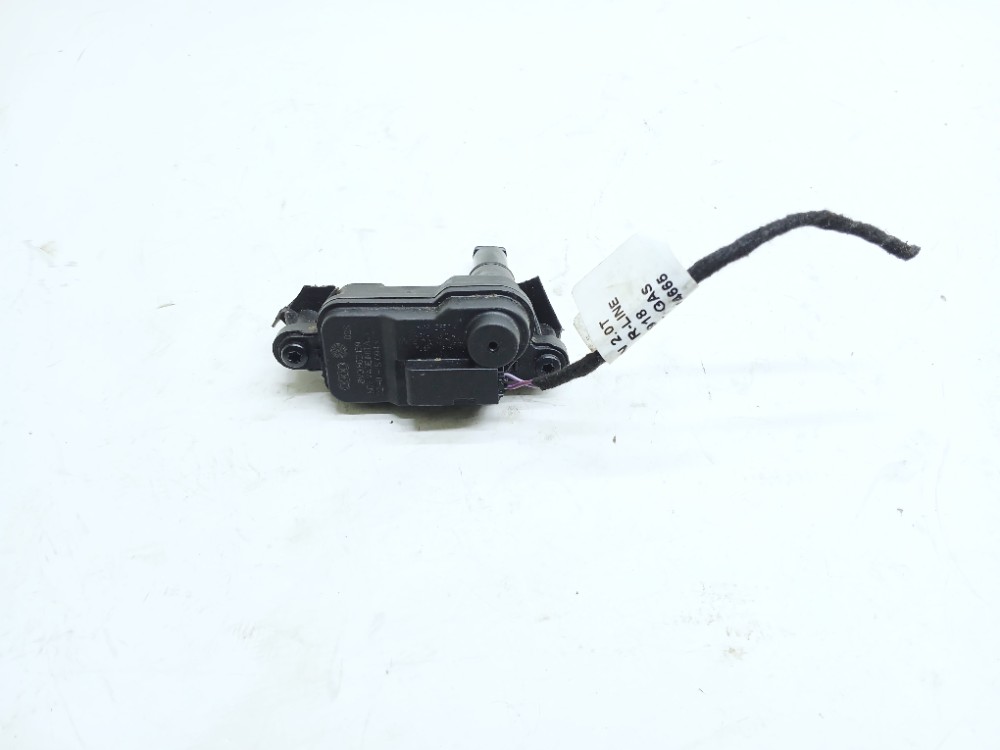 Motor Trava Portinhola Vw Tiguan Tsi 2.0 2021 8v0862159