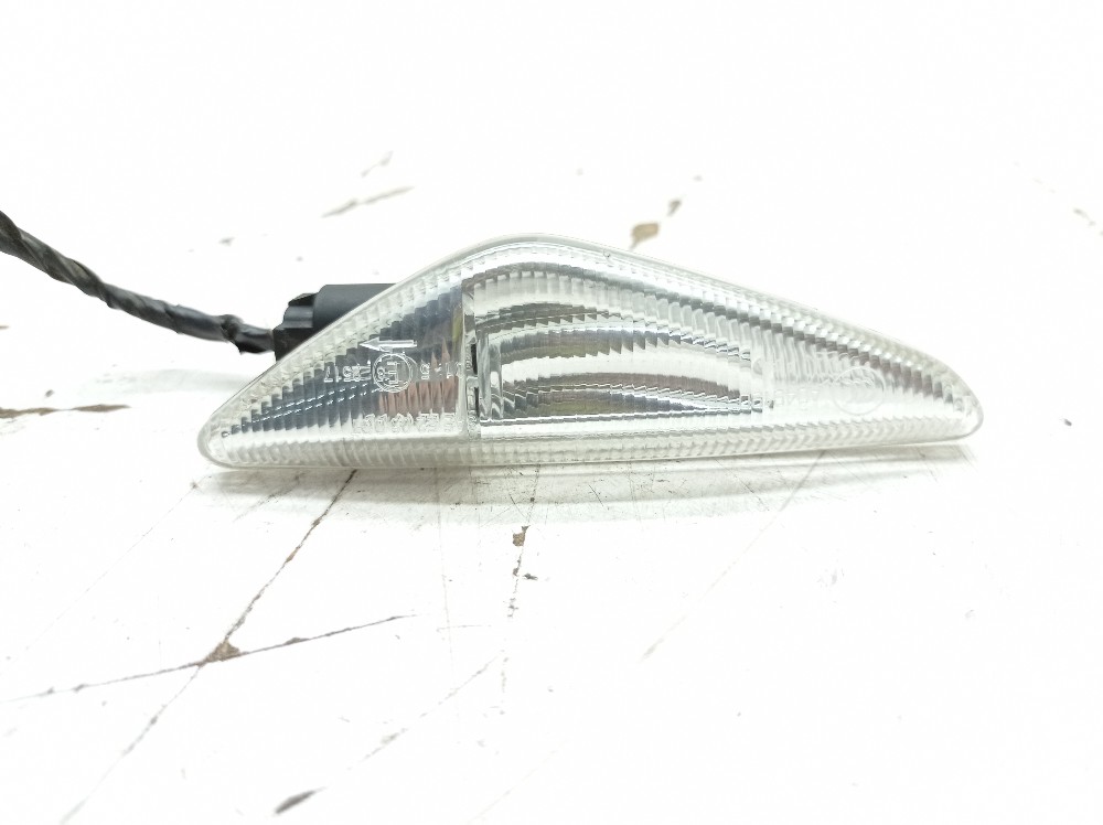 Luz Pisca Direito Bmw X3 2.0 2012 2013 7171008