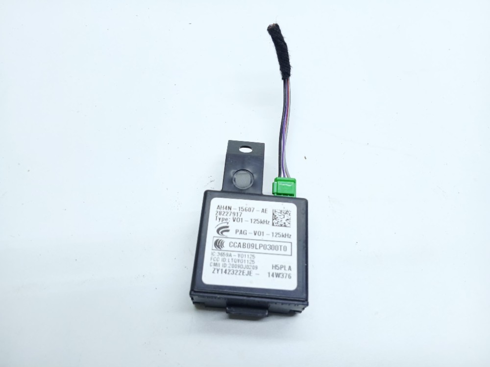 Sensor Keyless Land Rover Evoque 2.0 2014 Ah4n15607ae