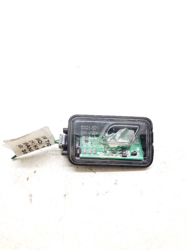 Luz Cortesia Retrovisor Direito Vw Tiguan Tsi 2.0 2019