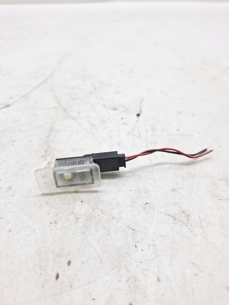 Luz Cortesia Porta Luvas Vw Tcross Tsi 1.4 2024 2025