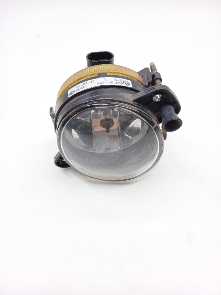 Farol Milha Esquerdo Vw Golf Sportline 1.6 2014 6qe941699