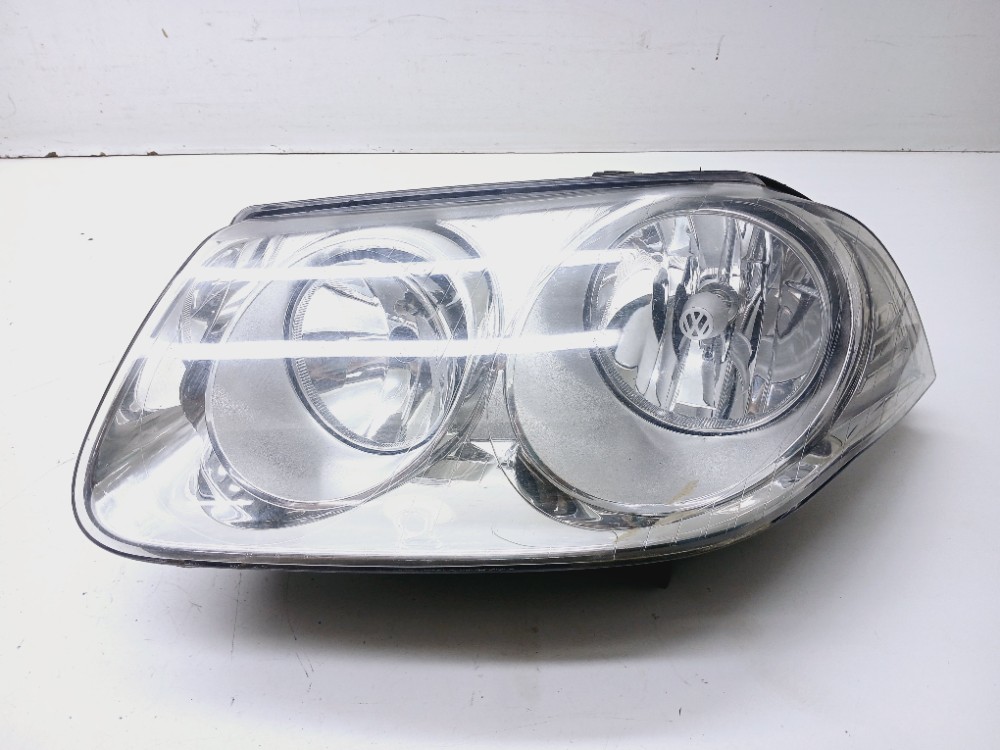 Farol Esquerdo Volkswagen Bora 2.0 2011  Esquerdo/motorista