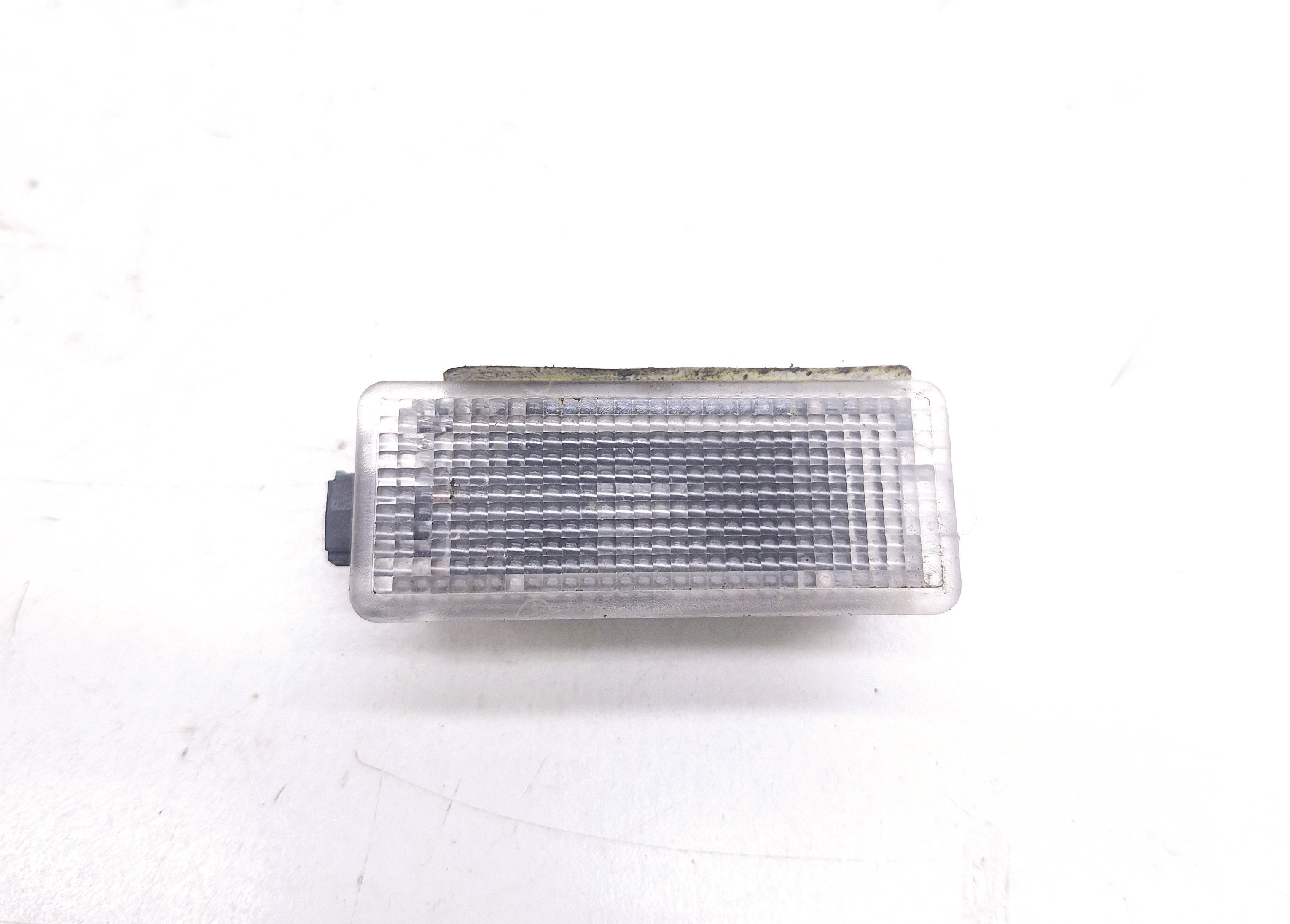 Luz Porta Dianteira Esquerda Mercedes Cla200 1.6 2015