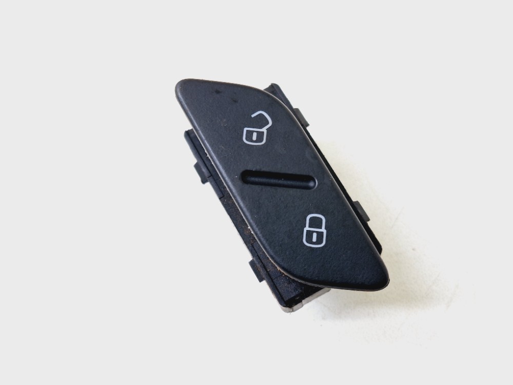 Botão Trava Destrava Porta Dianteira Direita Vw Jetta 2016