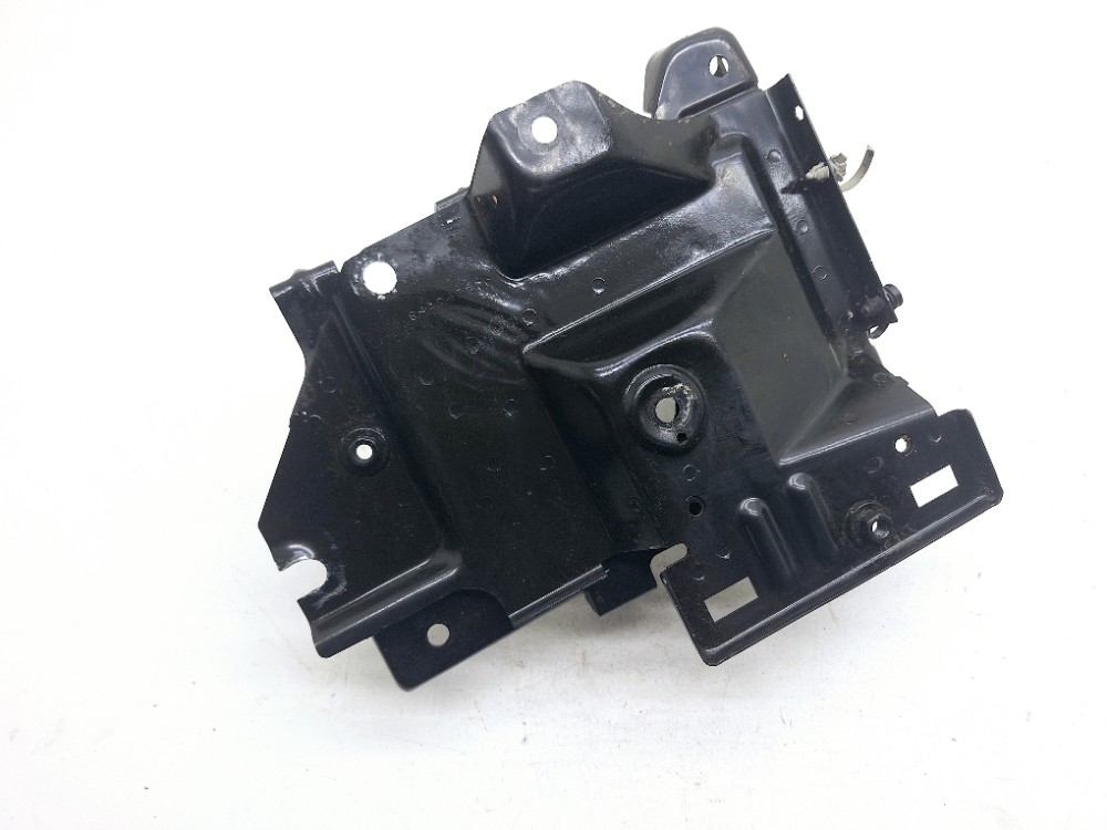 Suporte Bateria Gm Equinox 1.5 2022 2023 84618340