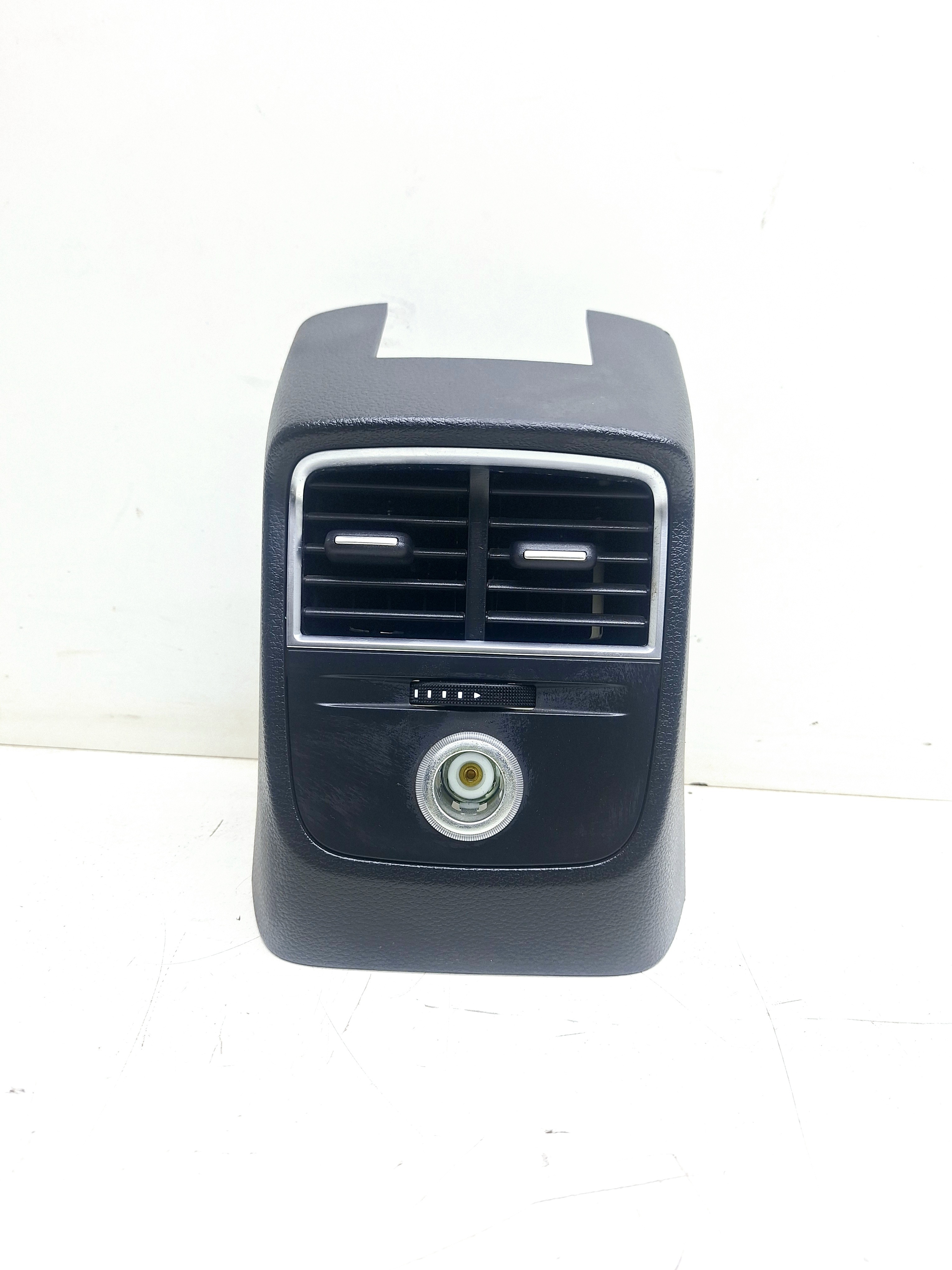 Difusor Ar Console Traseiro A3 Sedan 2.0 2021 Nº8v0819203a