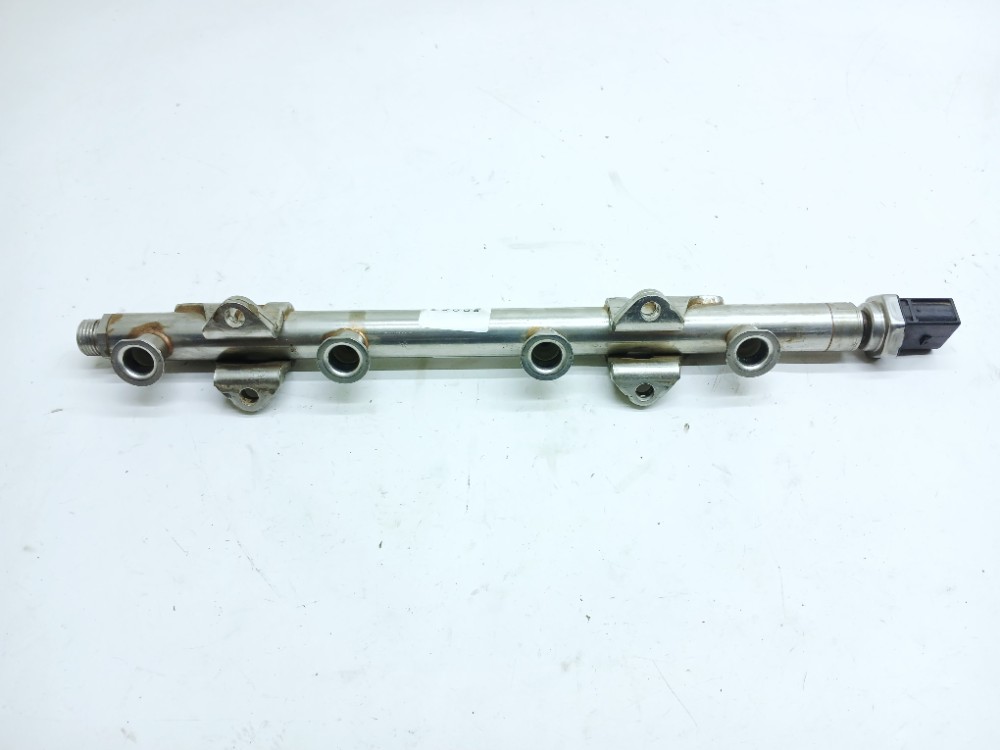 Flauta Injeção Volkswagen Jettta Tsi 1.4 2019 04c906054c