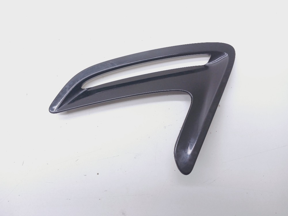 Acabamento Esquerdo Paralama Bmw 320i Gt 2.0 2015 62411810