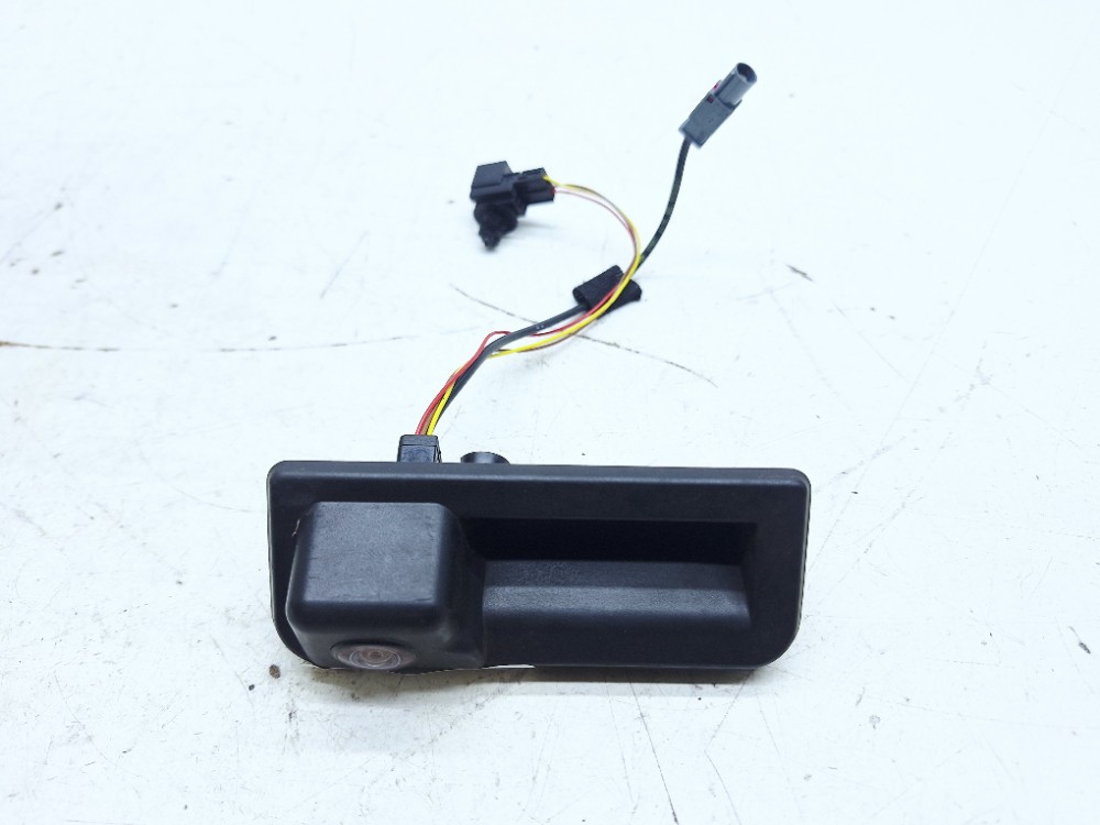 Câmera Ré C Abertura Porta Mala Vw Jetta Gli 2.0 2019