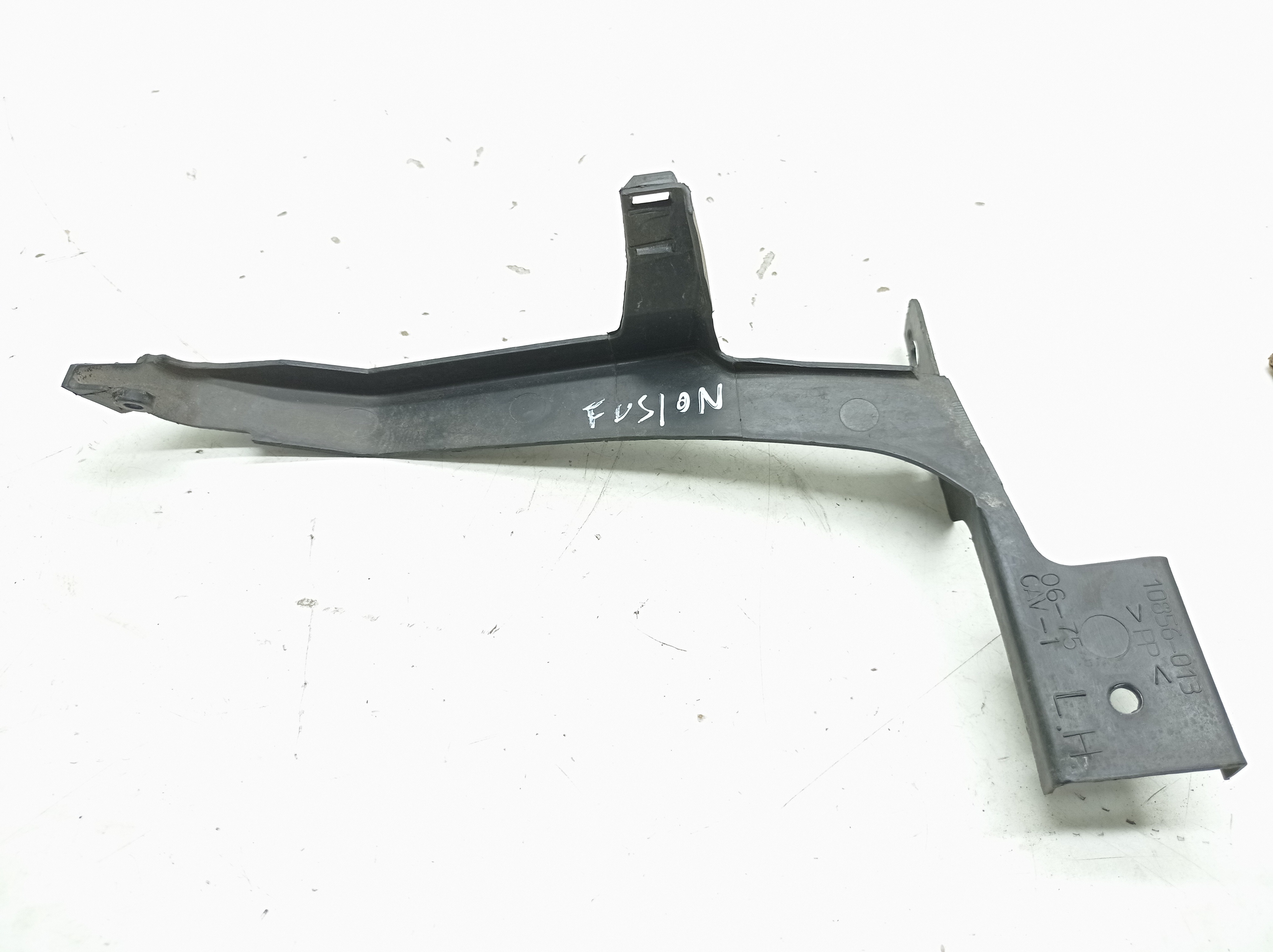 Suporte Maçaneta Externa Dianteira Esquerda Fusion 2007  Dianteira