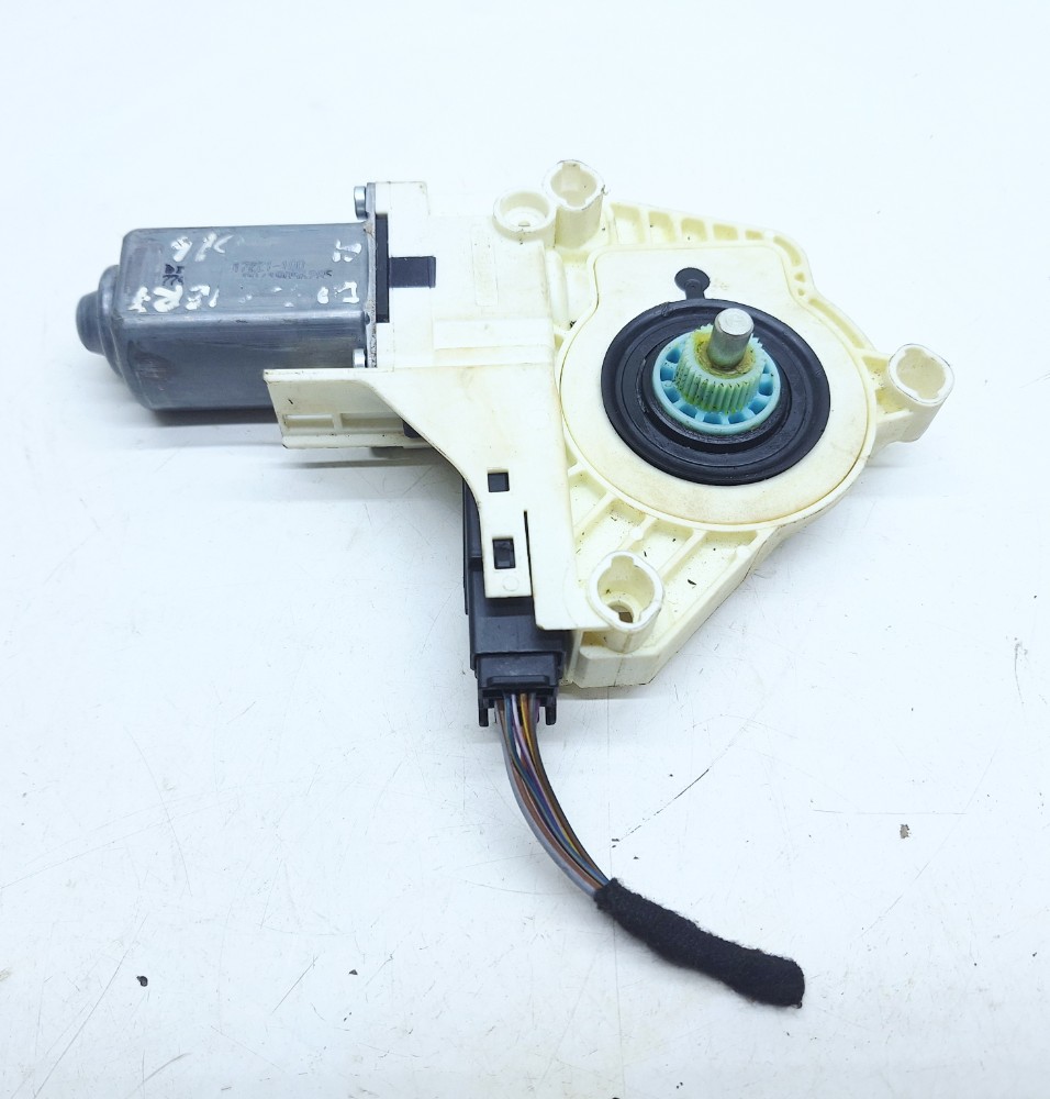 Motor Vidro Traseiro Direito Discovery4 3.02016 Ah2214b554aa